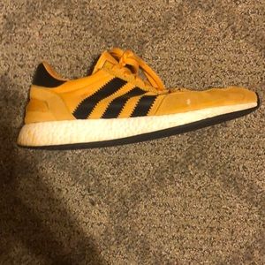 Adidas Iniki, Golden